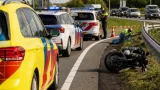 Afrit A58 bij Middelburg dicht na motorongeval; vrouw lichtgewond