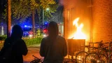 Politie publiceert herkenbare beelden van verdachten brandstichting bij school in Sneek