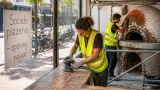 Sociale pizzeria in Lelystad geeft jongeren vaste werkplek en bouwt aan toekomst
