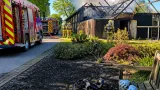 Twee paarden komen om bij uitslaande stalbrand in Clinge; rook trekt wijd door de regio