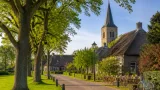 Zoektocht naar stilte: vier karakteristieke Drentse brinkdorpen waar rust de toon zet
