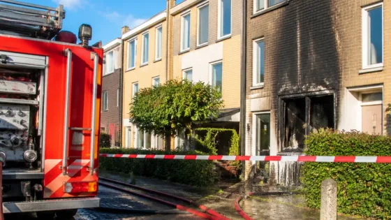 Brand in benedenwoning beperkt tot één huis: snelle inzet voorkomt grotere schade in Zoetermeer