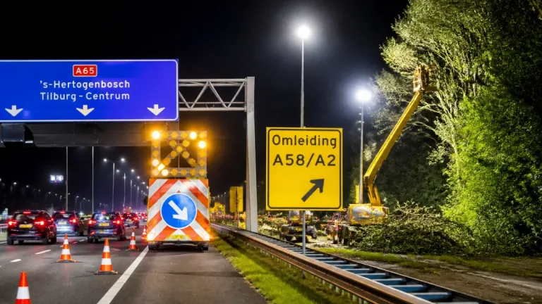 A65/N65 dicht in de nacht: omrijden en extra reistijd voor verkeer rond Tilburg