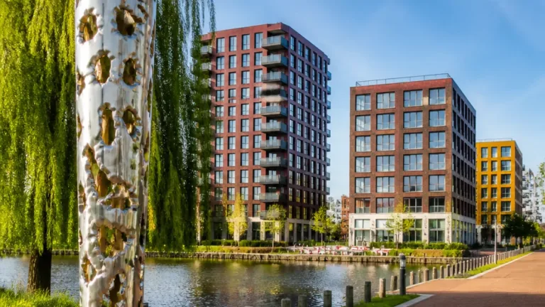 Almere blijkt koploper met Mandela-verwijzingen: zes plekken dragen zijn naam