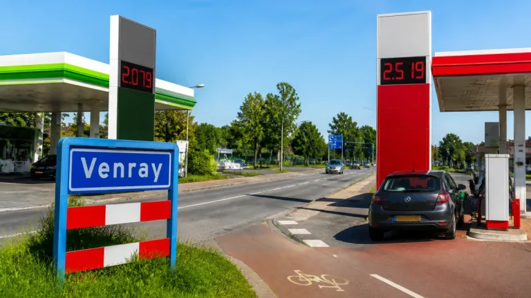 Benzineprijs in Venray uiteen: tot € 20,50 verschil per volle tank