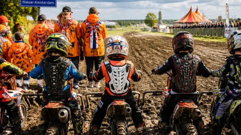 Drentse jeugd klaar voor Zwarte Cross: drie rijders vertegenwoordigen de provincie