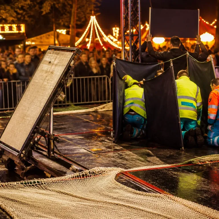 Tweede stuntman bij Zwarte Cross gewond na katapultlanding; stunt voorlopig geschrapt
