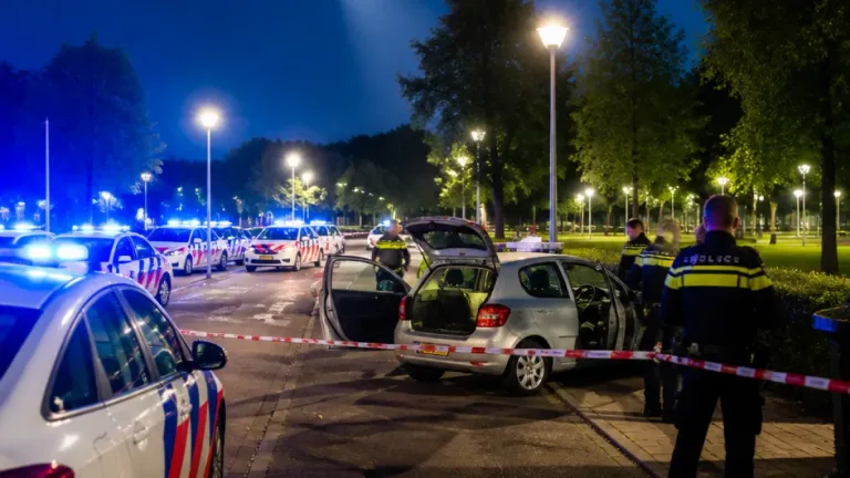Grote politieactie in Amsterdam stopt ontvoering; twee verdachten aangehouden