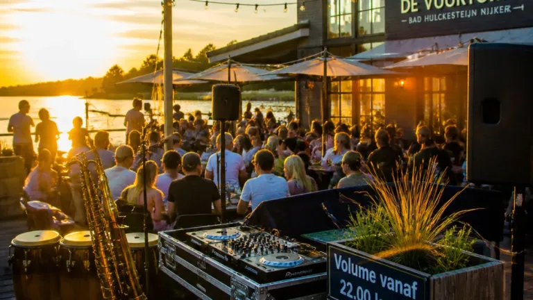 Nijkerk ziet Vuurtoren-feest uitgroeien: wintereditie ‘Lighthouse Friday’s’ op komst