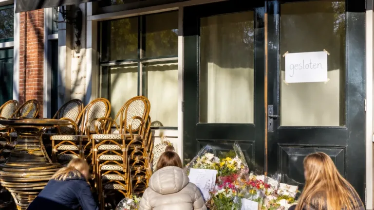 Populair restaurant La Casina sluit deuren in Huizen: eigenaren kiezen voor een stap terug