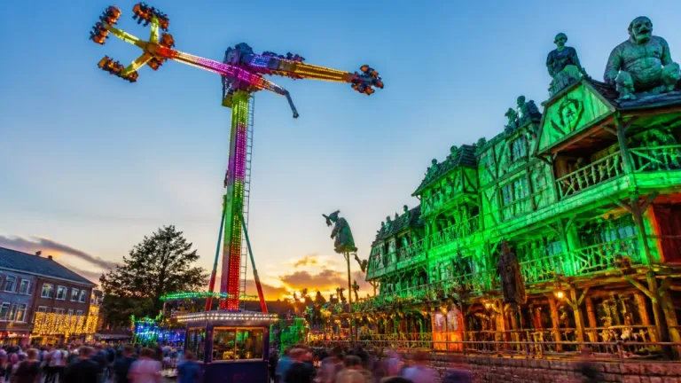 Primeurs op Mega Kermis Uden: spookhuis Zombie en Inversion XXL debuteren