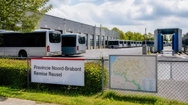Provincie koopt busremise Reusel als voorbereiding op nieuwe ov-concessie Zuidoost-Brabant