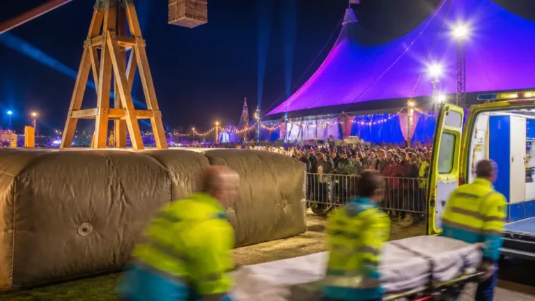 Stuntman na harde landing bij megakatapult Zwarte Cross naar ziekenhuis, maakt het naar omstandigheden goed