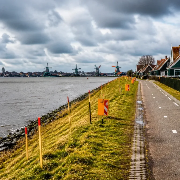Plannen voor tweede fietspad bij Zaanse Schans opnieuw onderzocht na nieuw coalitieakkoord